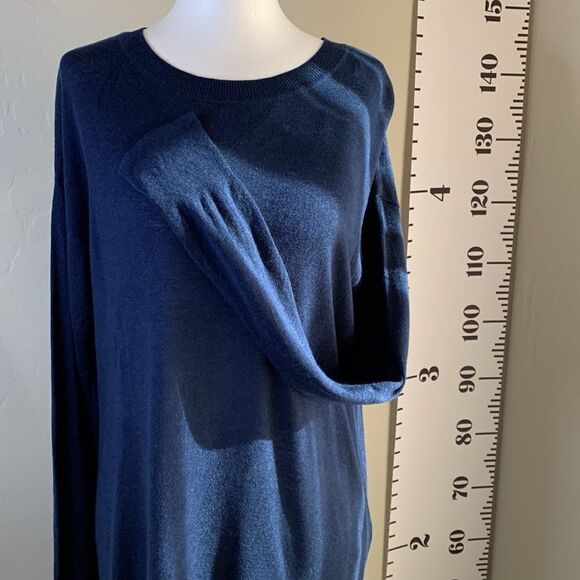 H&m dark blue long sleeve crewneck lightweight tunic with split hi lo hemline Sm - Picture 4 of 10